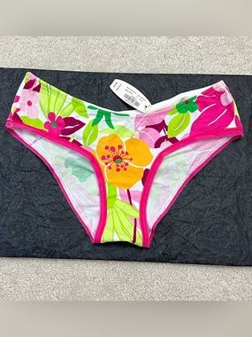 NWT Victoria’s Secret Vibrant Tropical Print Ruched Cotton Hiphugger Panties XS